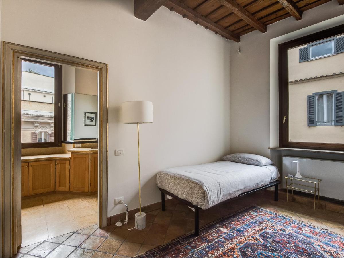 Apartment Pantheon Enchanting Luxury