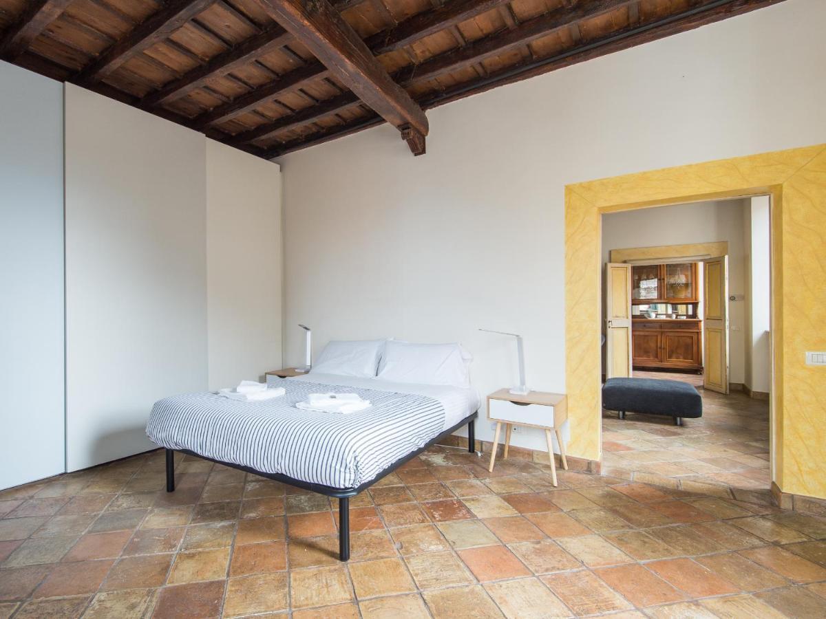 Pantheon Enchanting Luxury Apartment Rome